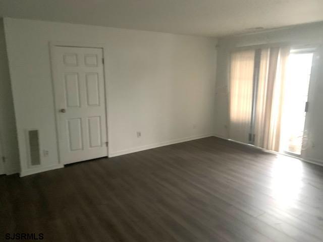 198 Heather Croft in Egg Harbor Township, NJ - Building Photo - Building Photo