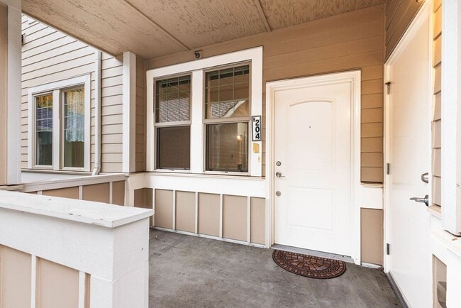 8531 Avondale Rd NE in Redmond, WA - Building Photo - Building Photo