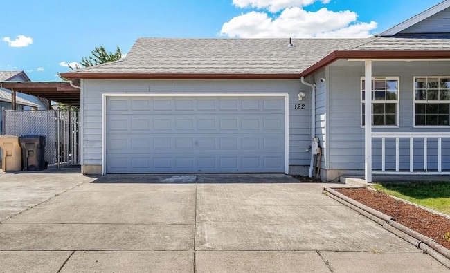 122 Goldfish Farm Rd SE in Albany, OR - Building Photo - Building Photo