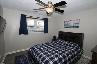 1146 Indian Rd in Virginia Beach, VA - Foto de edificio - Building Photo