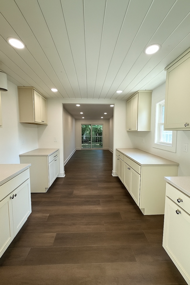 5301 Urbandale Ave in Des Moines, IA - Building Photo - Building Photo