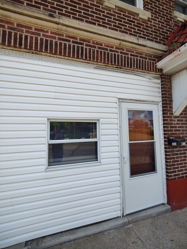 3002 Churchview Ave in Pittsburgh, PA - Building Photo - Building Photo