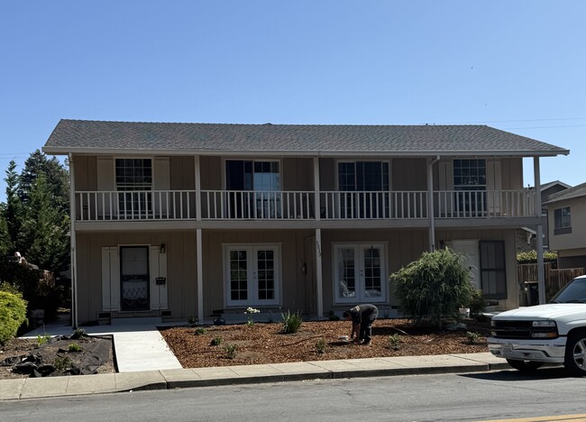1213 W Washington Ave, Unit 1
