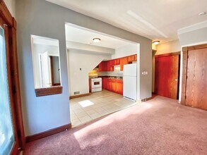 2925 N Maryland Ave in Milwaukee, WI - Building Photo - Building Photo