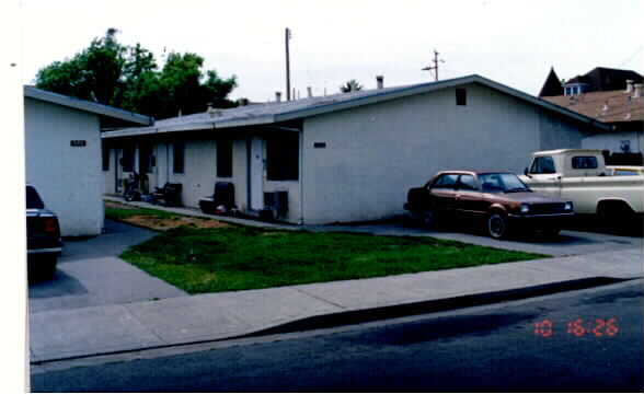 819 Suisun St in Suisun City, CA - Building Photo