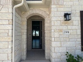 2304 Base Burner Path in Leander, TX - Building Photo - Building Photo