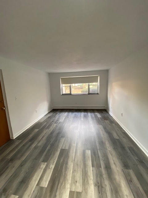 154 Lexington St, Unit 2 in Auburndale, MA - Foto de edificio - Building Photo