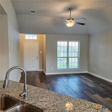 1912 Delano Dr in Temple, TX - Building Photo - Building Photo