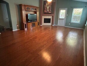 6013 Marsh Rail Dr in Denton, TX - Building Photo - Building Photo