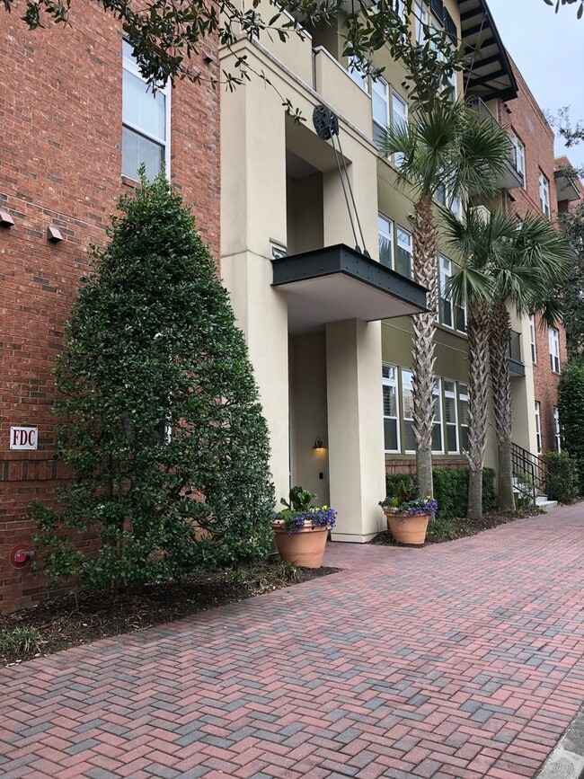property at 125 Pier View St