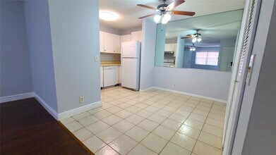 3262 NW 104th Ave in Coral Springs, FL - Foto de edificio - Building Photo