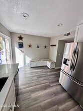 4901 E Kelton Ln in Scottsdale, AZ - Building Photo - Building Photo