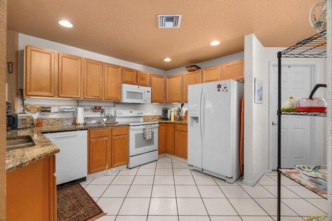 property at 5260 Grande Palm Cir