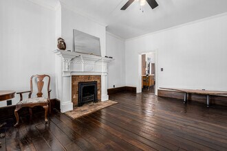 120 S Cherokee St in Jonesborough, TN - Building Photo - Building Photo