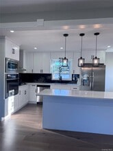 280 Neptune Ave in West Babylon, NY - Building Photo - Building Photo