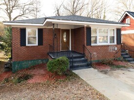 1354 Beecher St SW in Atlanta, GA - Building Photo