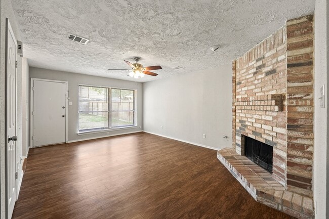 22714 Powell House Ln