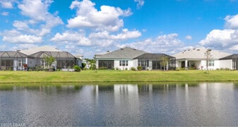 944 Margaritaville Ave in Daytona Beach, FL - Building Photo