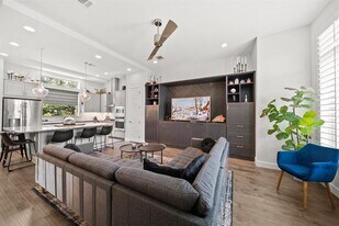 1844 Stevens Bluff Ln in Dallas, TX - Building Photo