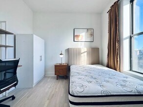 Furnished room/NOT APARTMENT in Brooklyn, NY - Building Photo - Building Photo