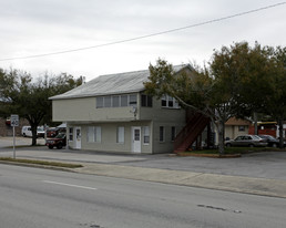 196 13th St Apartments