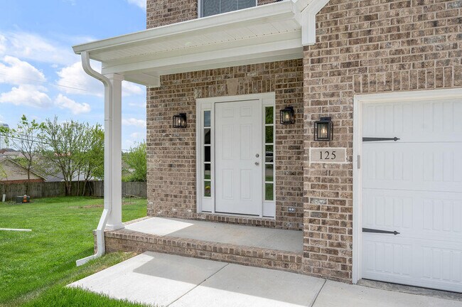 125 Squires Way in Nicholasville, KY - Building Photo - Building Photo