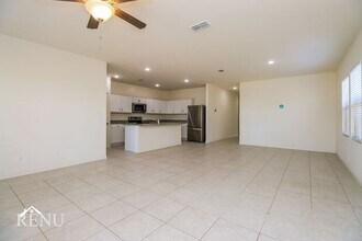 35340 W San Capistrano Ave in Maricopa, AZ - Building Photo - Building Photo