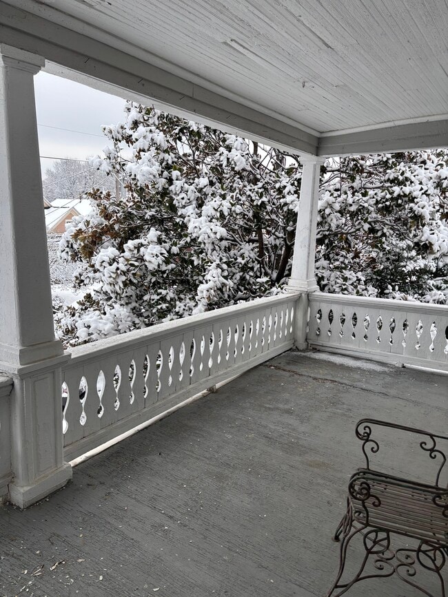 163 N Keats Ave, Unit 4 in Louisville, KY - Foto de edificio - Building Photo