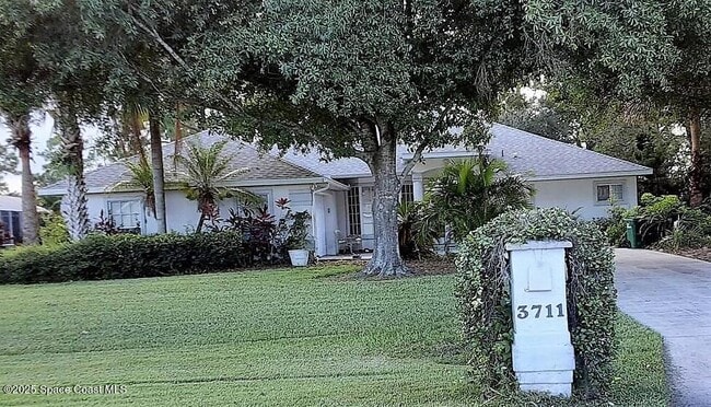 3711 Peacock Dr in Melbourne, FL - Building Photo - Building Photo