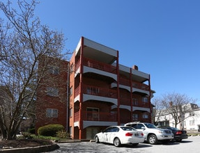 1315 Delaware Ave in Wilmington, DE - Foto de edificio - Building Photo