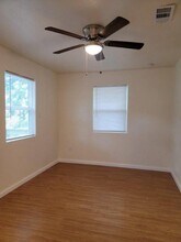 1410 Singleton Ave in Austin, TX - Building Photo - Building Photo