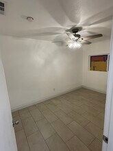 7561 Guthrie St in San Bernardino, CA - Foto de edificio - Building Photo