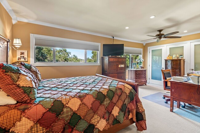 4936 Vejar Dr in Agoura Hills, CA - Building Photo - Building Photo