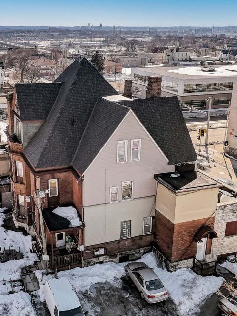 708-714-2532-2534 W Wisconsin Ave in Milwaukee, WI - Building Photo - Building Photo