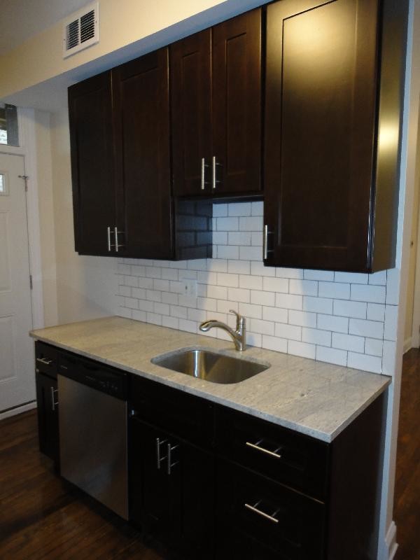 857 W Cornelia Ave-Unit -3S in Chicago, IL - Building Photo - Building Photo