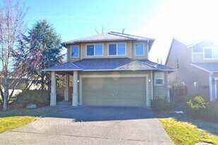 10090 185th Ave E in Bonney Lake, WA - Building Photo