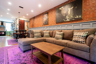 946 S St NW in Washington, DC - Building Photo - Building Photo
