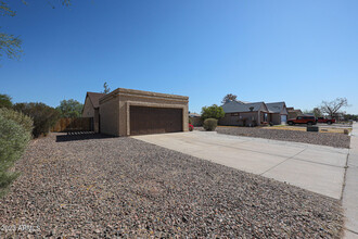 11221 N 73rd Dr in Peoria, AZ - Building Photo - Building Photo