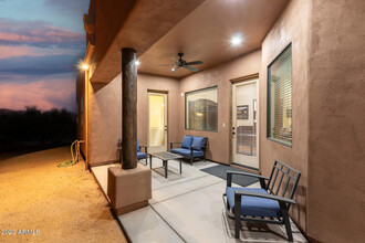 16630 E Barwick Dr in Scottsdale, AZ - Foto de edificio - Building Photo