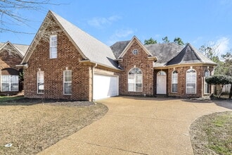 5363 Brookwater Cove S in Memphis, TN - Building Photo - Building Photo