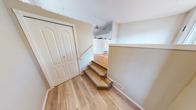 9450 Lakeland Dr in Grande Prairie, AB - Building Photo - Building Photo