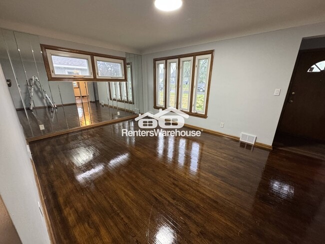property at 1042 6th Ave S