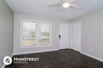 6404 Venango Dr in Louisville, KY - Building Photo - Building Photo