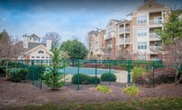 12913 Alton Sq, Unit 111 in Herndon, VA - Building Photo - Building Photo