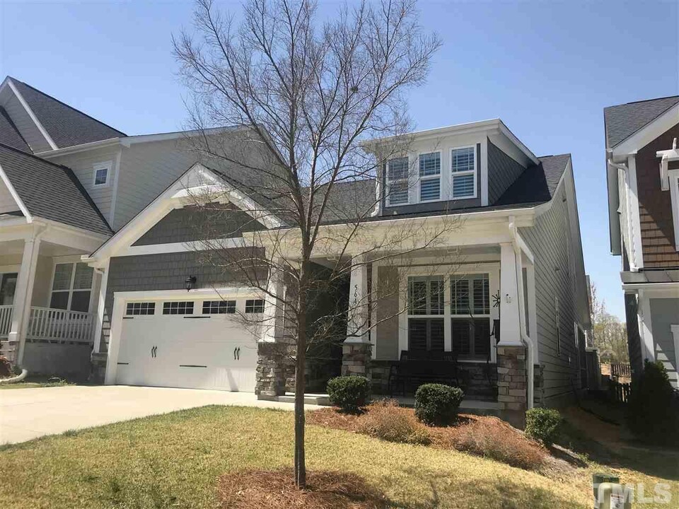 564 N Serenity Hill Cir in Chapel Hill, NC - Building Photo