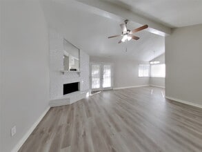 2214 Townhall Ln in Katy, TX - Building Photo - Building Photo