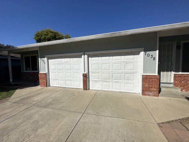 7033 Zeeland Dr in Citrus Heights, CA - Building Photo - Building Photo