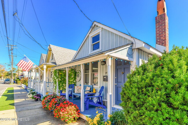 78 New York Ave in Ocean Grove, NJ - Building Photo - Building Photo