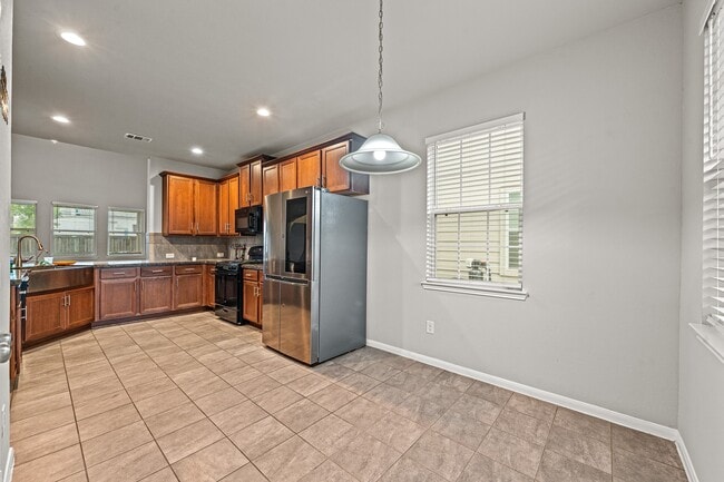 13826 Andover Park Dr