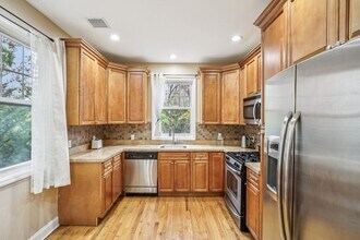 29 Michael Ln in Wallington, NJ - Building Photo - Building Photo